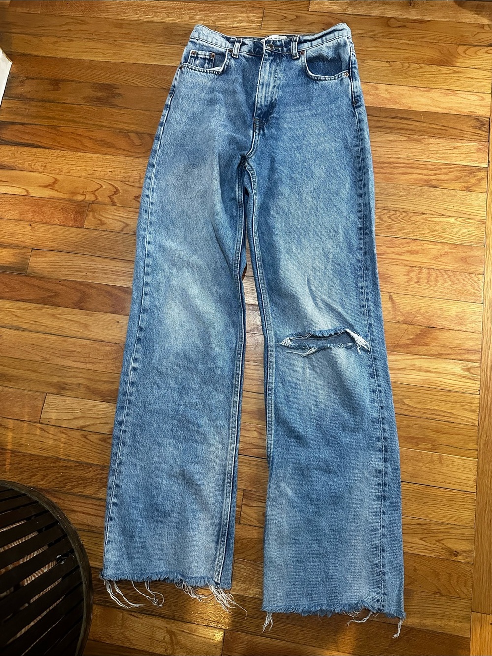 Zara High Waist Wide Leg Jeans Distressed Raw Hem Medium Wash 4